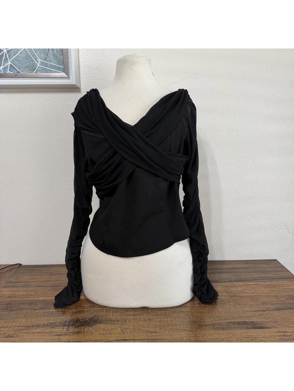 Fashion Nova Black Ruched Long Sleeve Top with Zipper Back X-Large